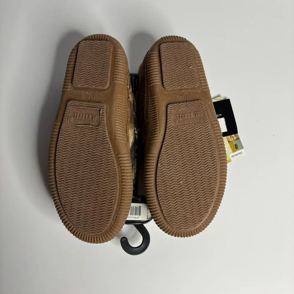 Double Barrel Kid’s Moccasin Slippers in Mossy Oak Camo